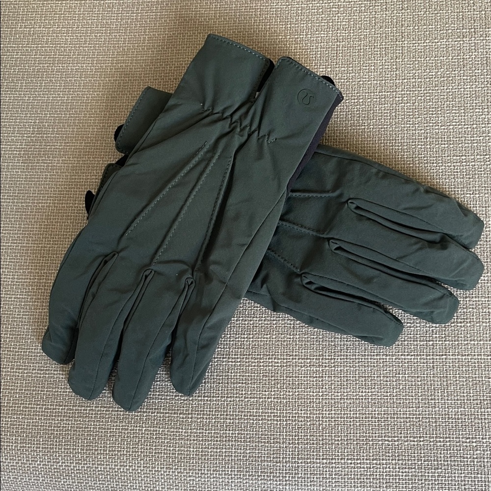 lululemon athletica Forest Green Woman Gloves